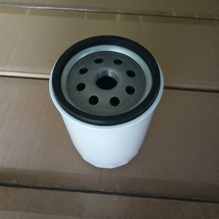 银河999小玛丽水果游戏供应旋装式柴油滤清器滤芯0710B4